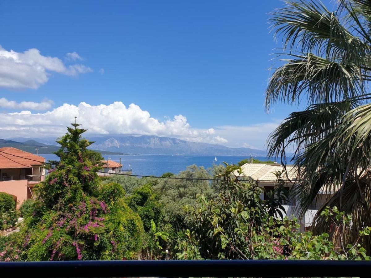 Alexandros B Hotel Никиана Екстериор снимка