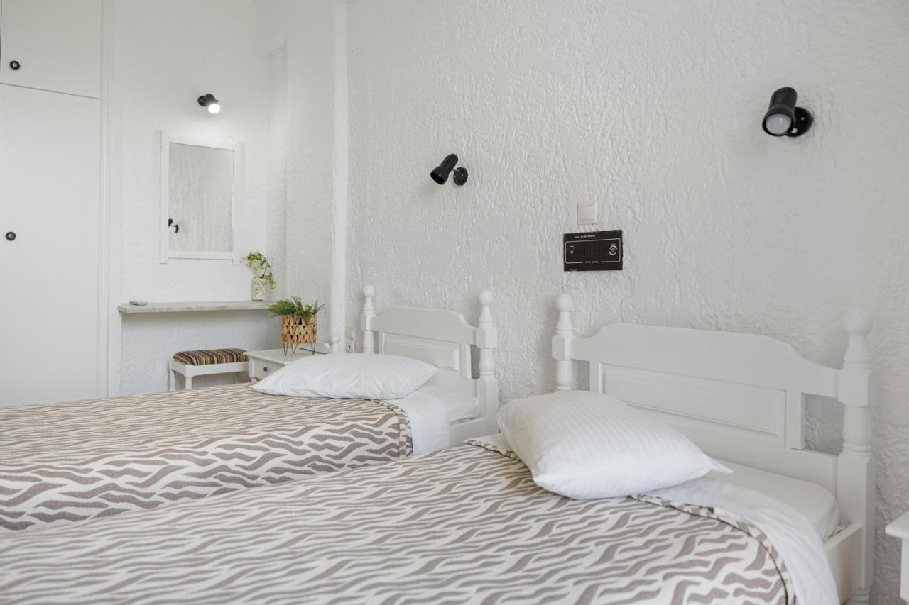 Alexandros B Hotel Никиана Екстериор снимка