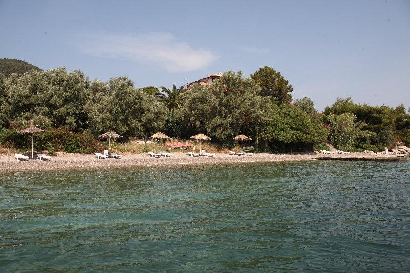 Alexandros B Hotel Никиана Екстериор снимка